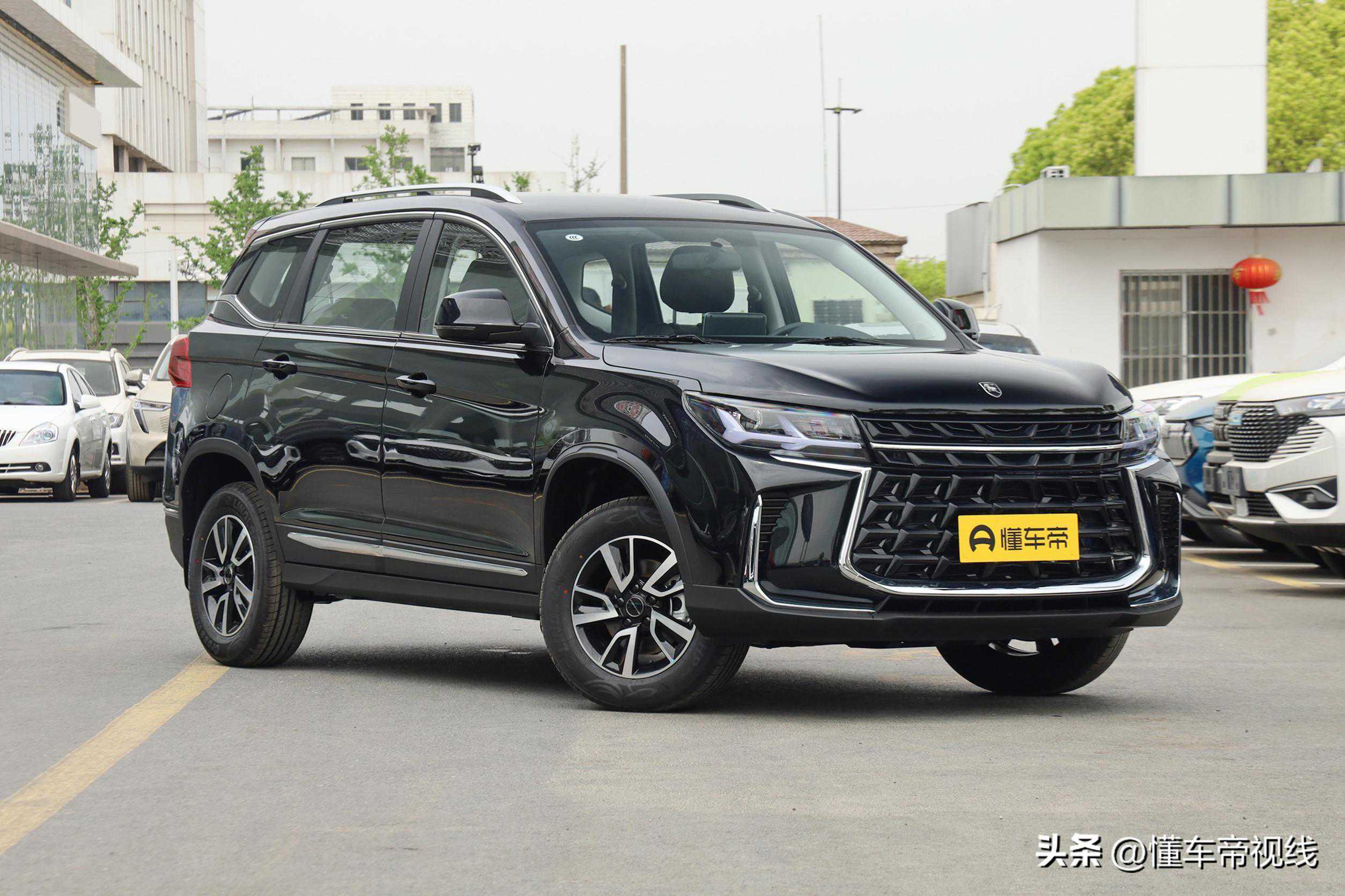 新车 | 售价6.99万元起 2024款东风风行T5盛世款上市 1.6升紧凑型SUV