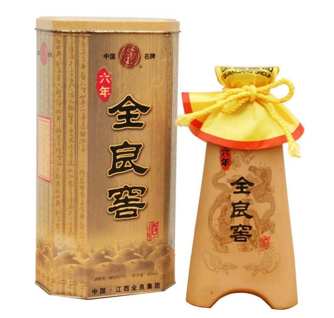 白酒收藏还看“颜值”！江西名酒全粮液，历年馆藏备受珍视