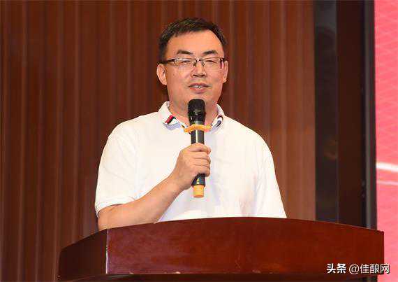 经销商争做“品质代言人”，雄安保府为何能引领白酒品质新表达？